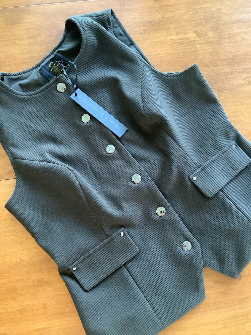 House of Harlow ✨1960 Olive Green Ribbed Button Vest L